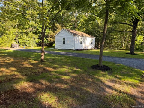 Homes For Sale - 40 Fulton Avenue<br/> Mastic, NY 11950