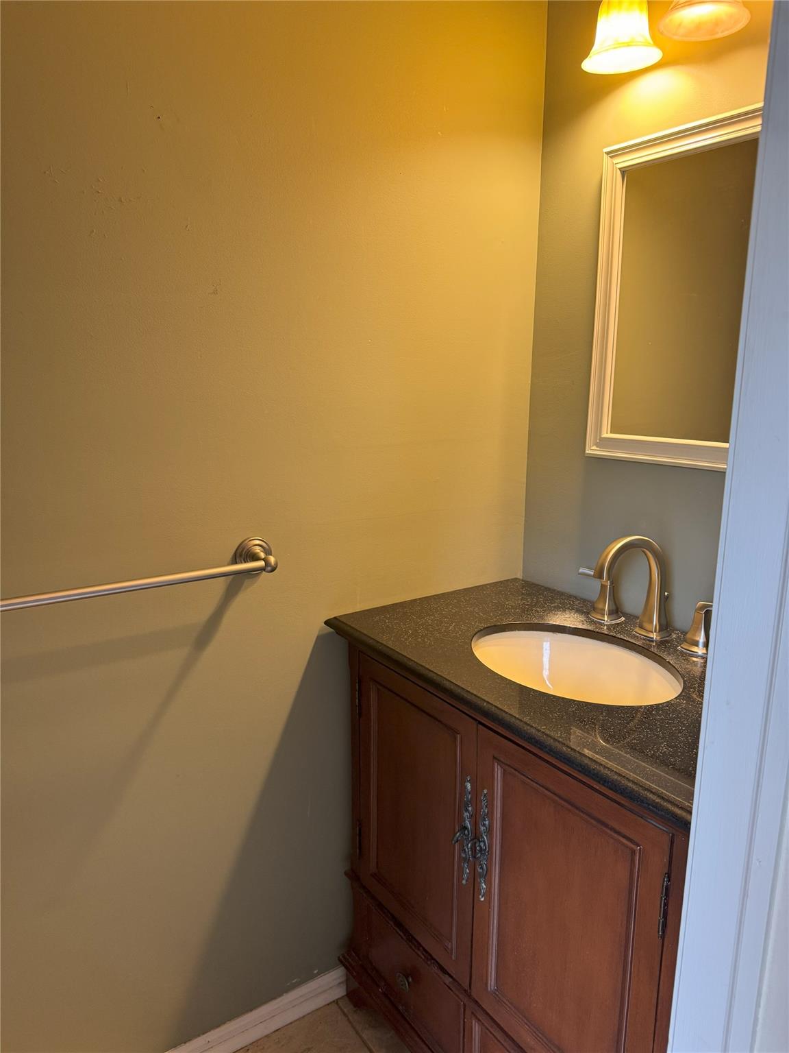 56 Yorkshire Terrace, Washingtonville, New York image 4