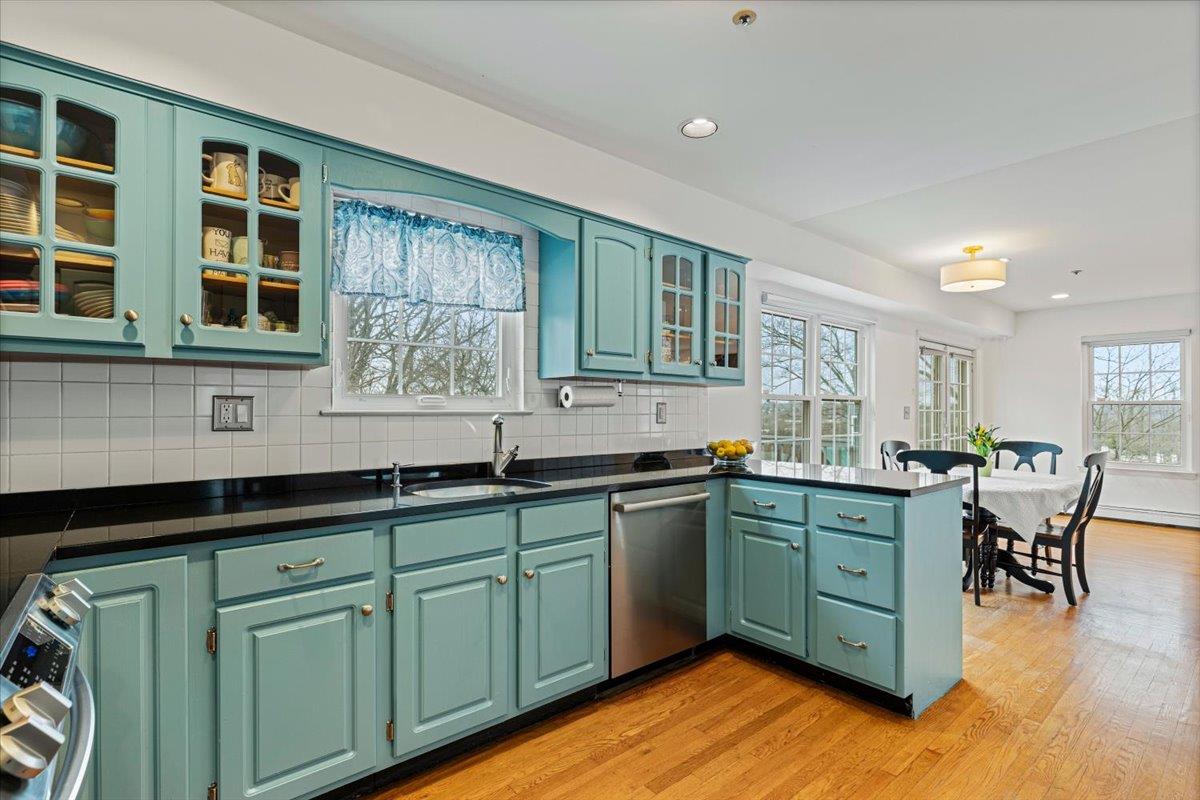 2 N Stratford Road, White Plains, New York image 10