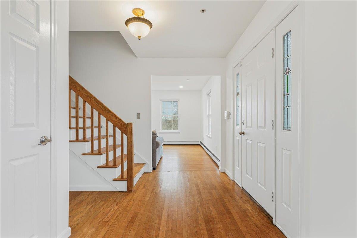 2 N Stratford Road, White Plains, New York image 4