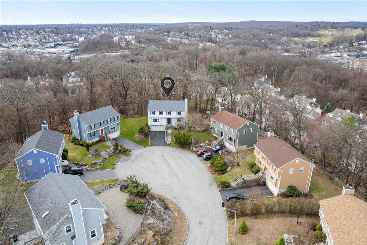 2 N Stratford Road, White Plains, New York image 2