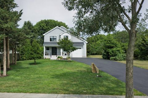 Homes For Rent - 55 S Phillips Avenue<br/> Speonk, NY 11972