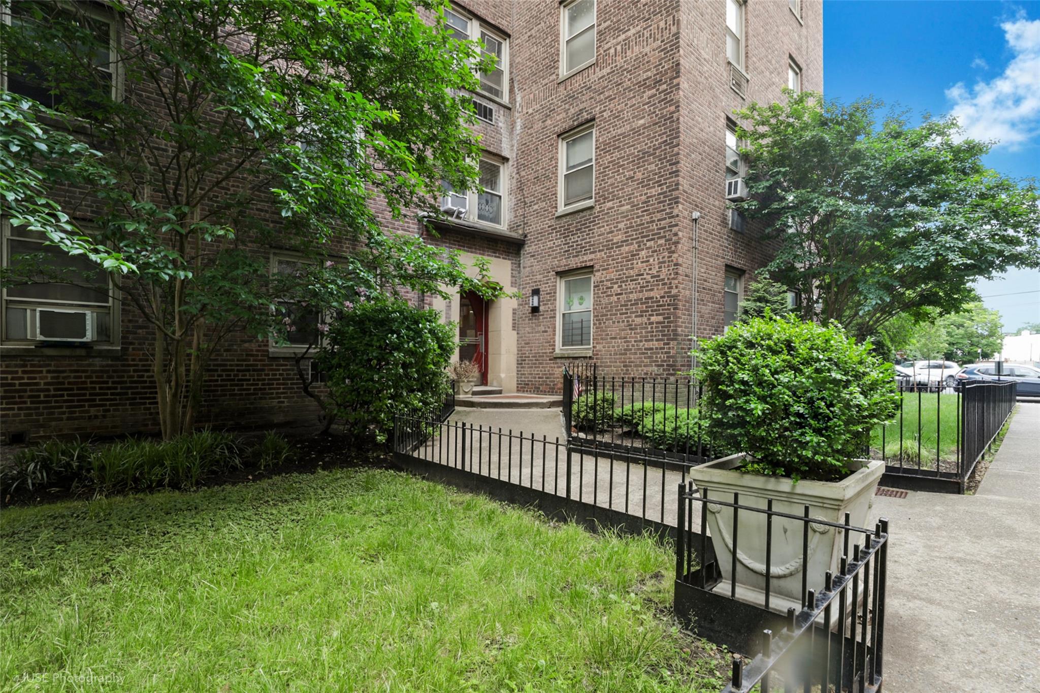 Property for Sale at 44th St 2H, Woodside, Queens, NY - Bedrooms: 1 
Bathrooms: 1 
Rooms: 3  - $359,000
