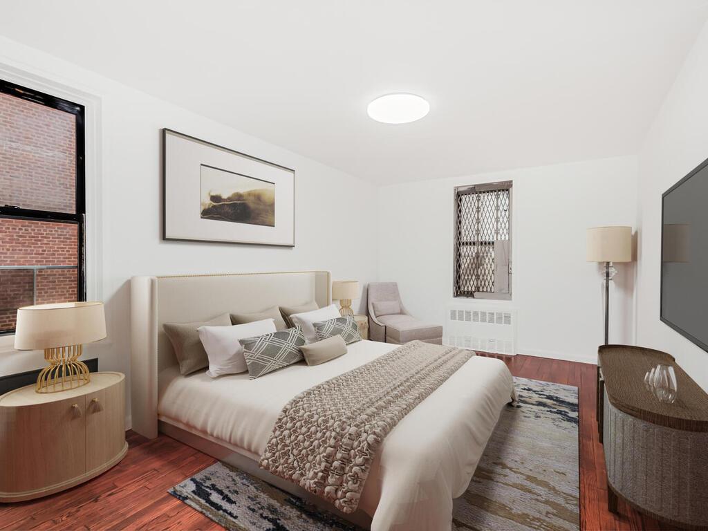 2165 Matthews Avenue 2G