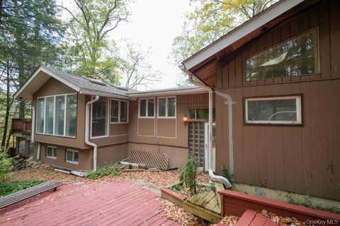53 Cross Ridge Road Tuxedo Park NY 10987