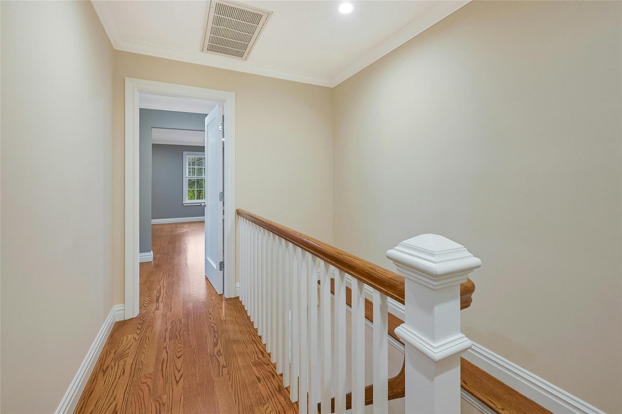 5 W Pine Street, Huntington, New York image 24