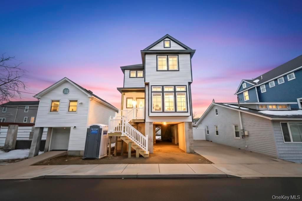 Photo of 9 James Street S, East Rockaway, NY 11518 (MLS # 962380)