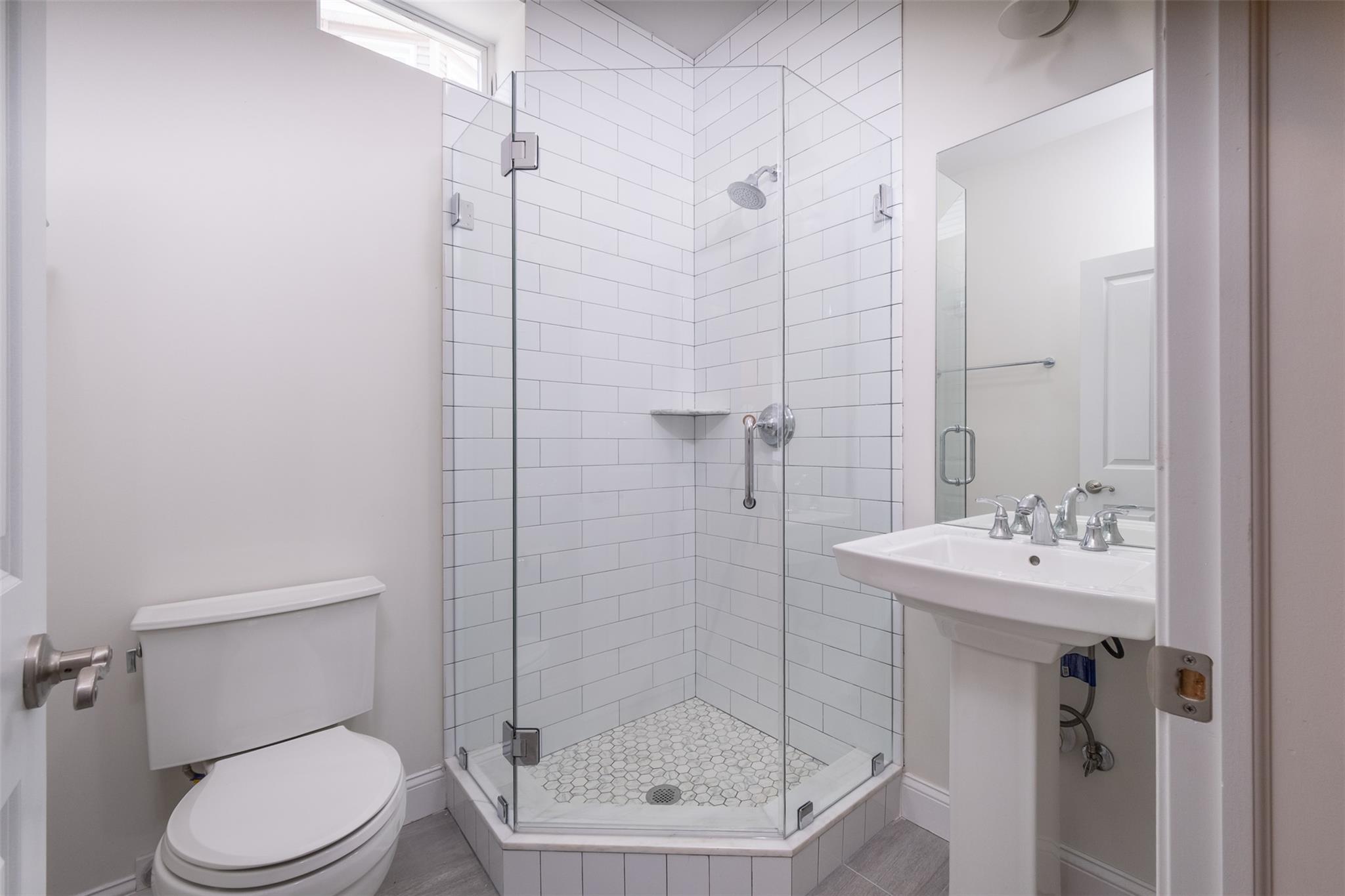 442 1st Avenue, Pelham, New York image 23