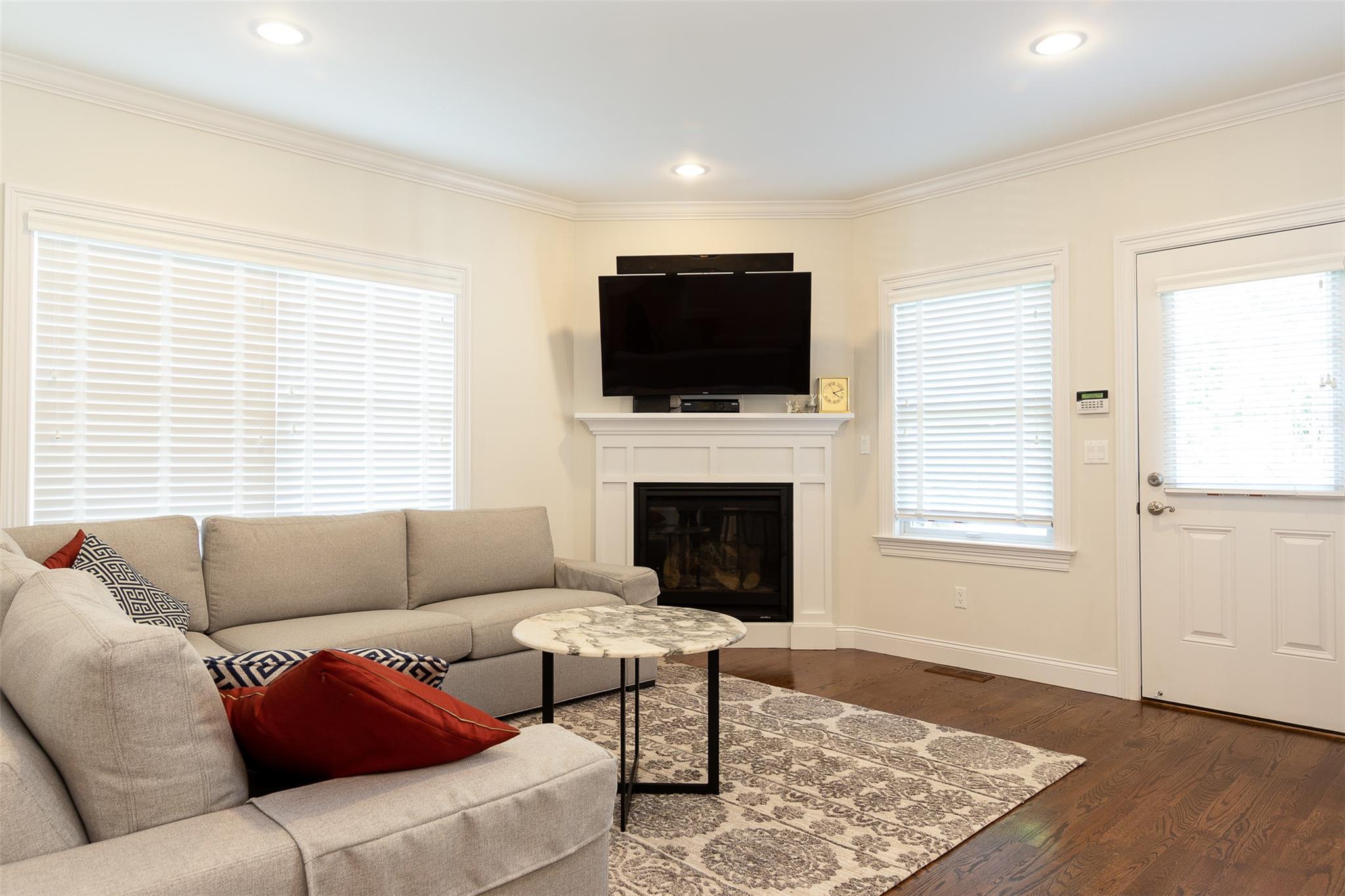 442 1st Avenue, Pelham, New York image 3