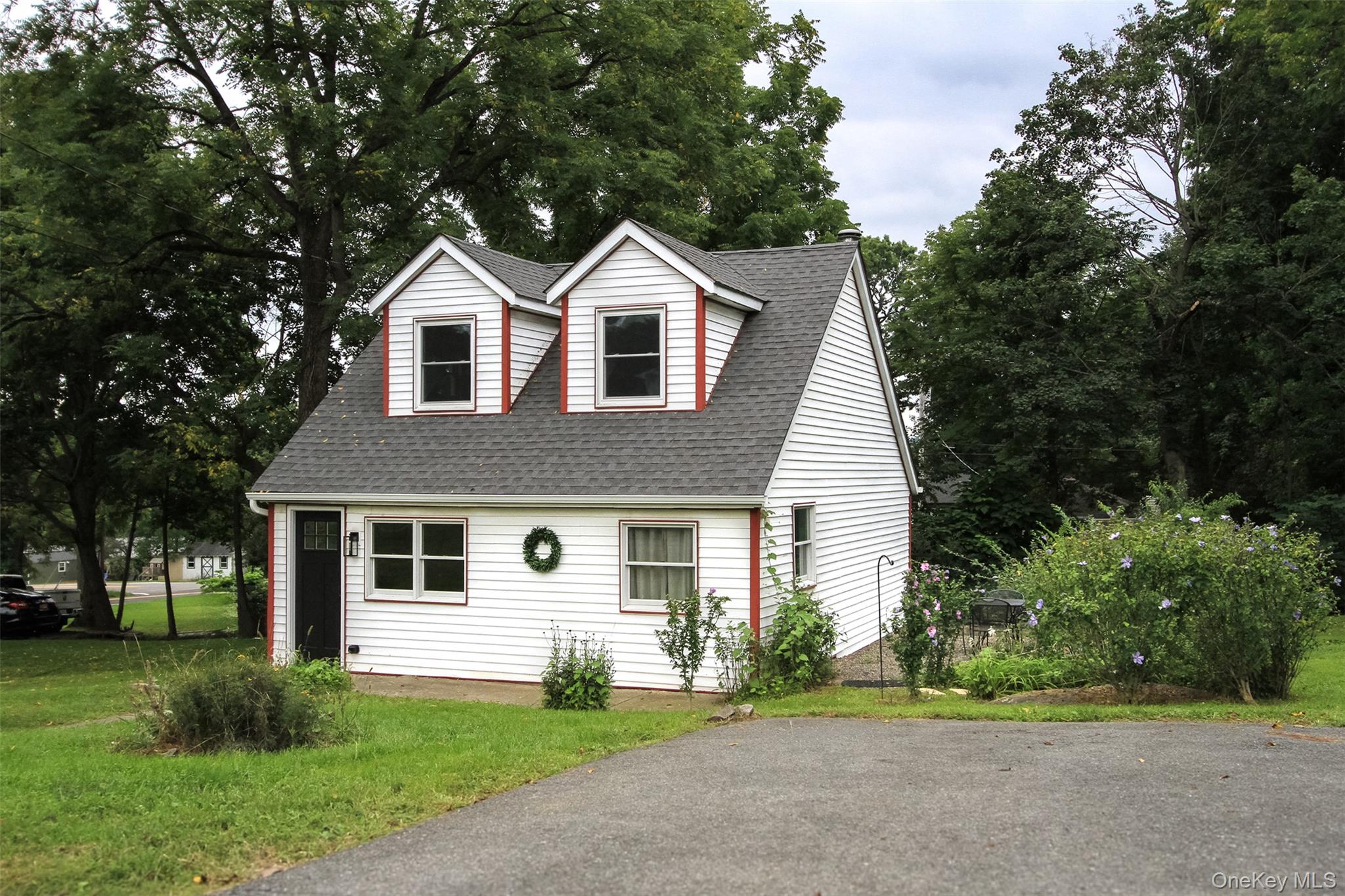 105 White Street