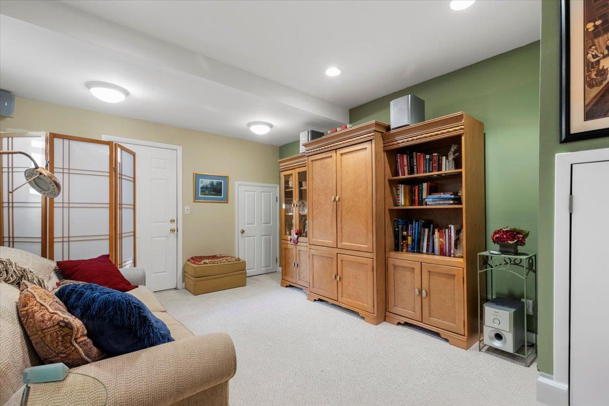 144 Winchester Drive, Yonkers, New York image 15