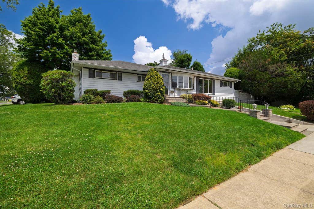 Photo of 3695 Waverly Avenue, Seaford, NY 11783 (MLS # 1034696)