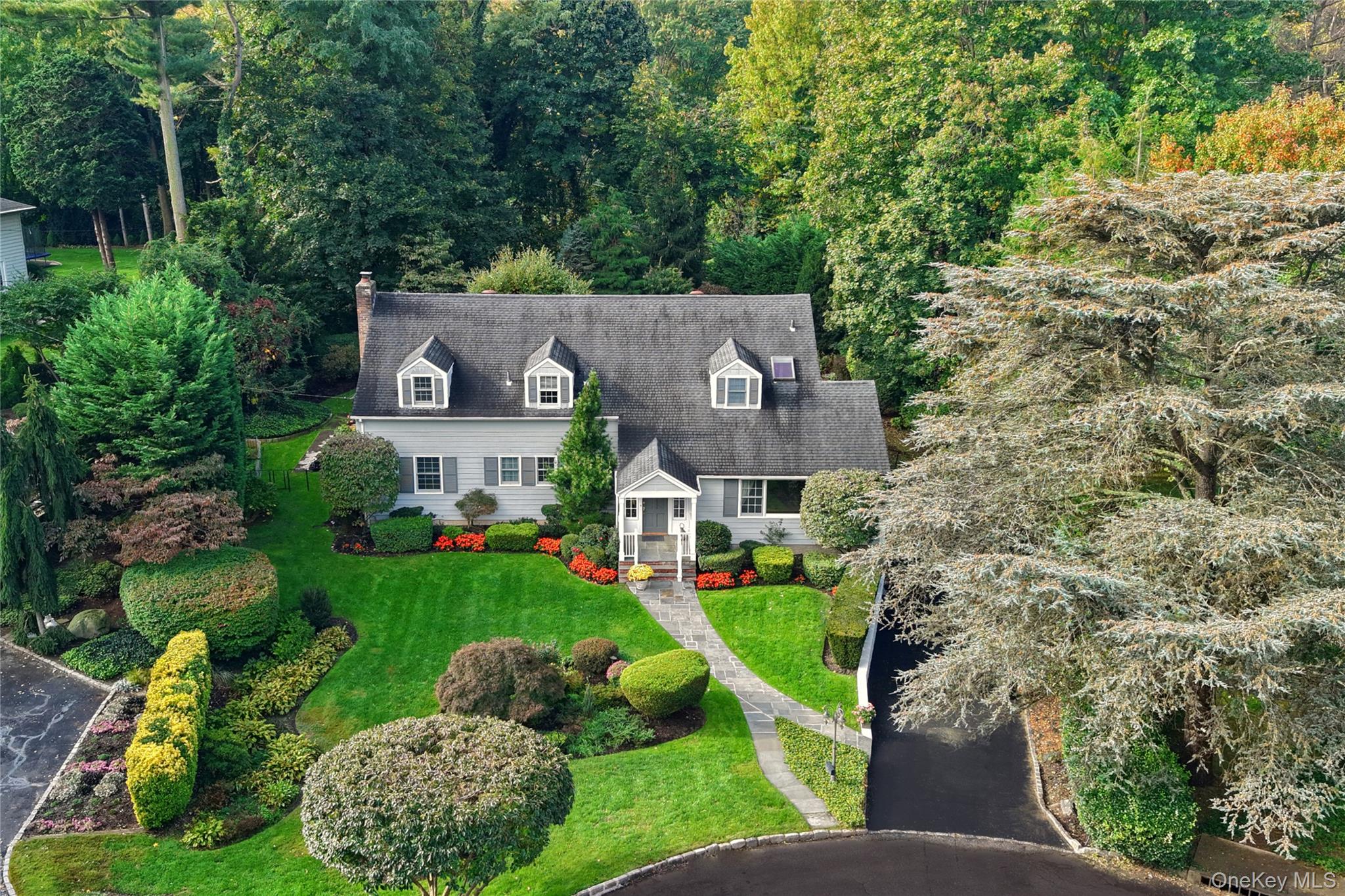 4 Kimson Court