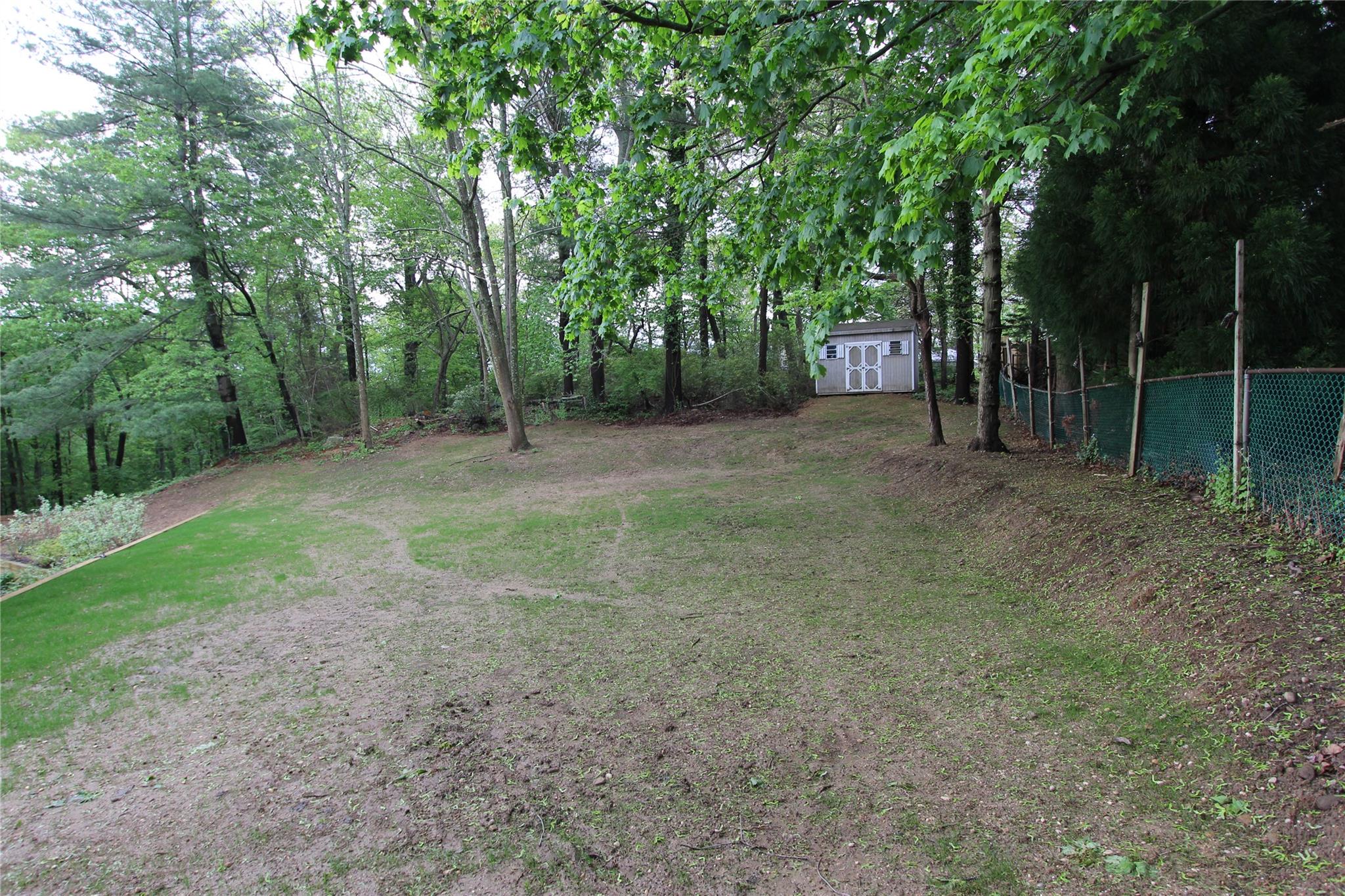 480 Vanderbilt Parkway, Dix Hills, New York image 25