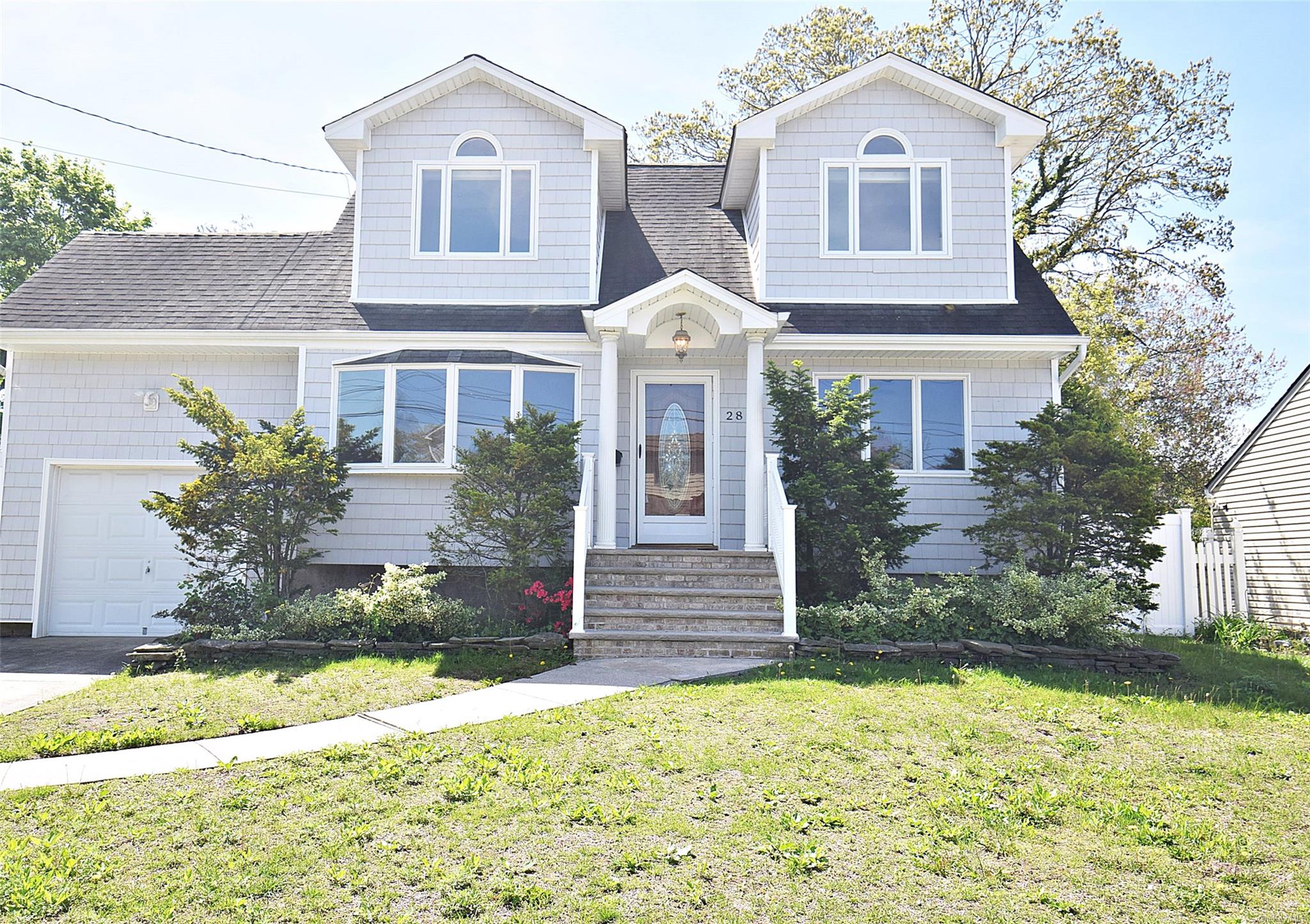 28 Karen Street, West Babylon, New York image 29