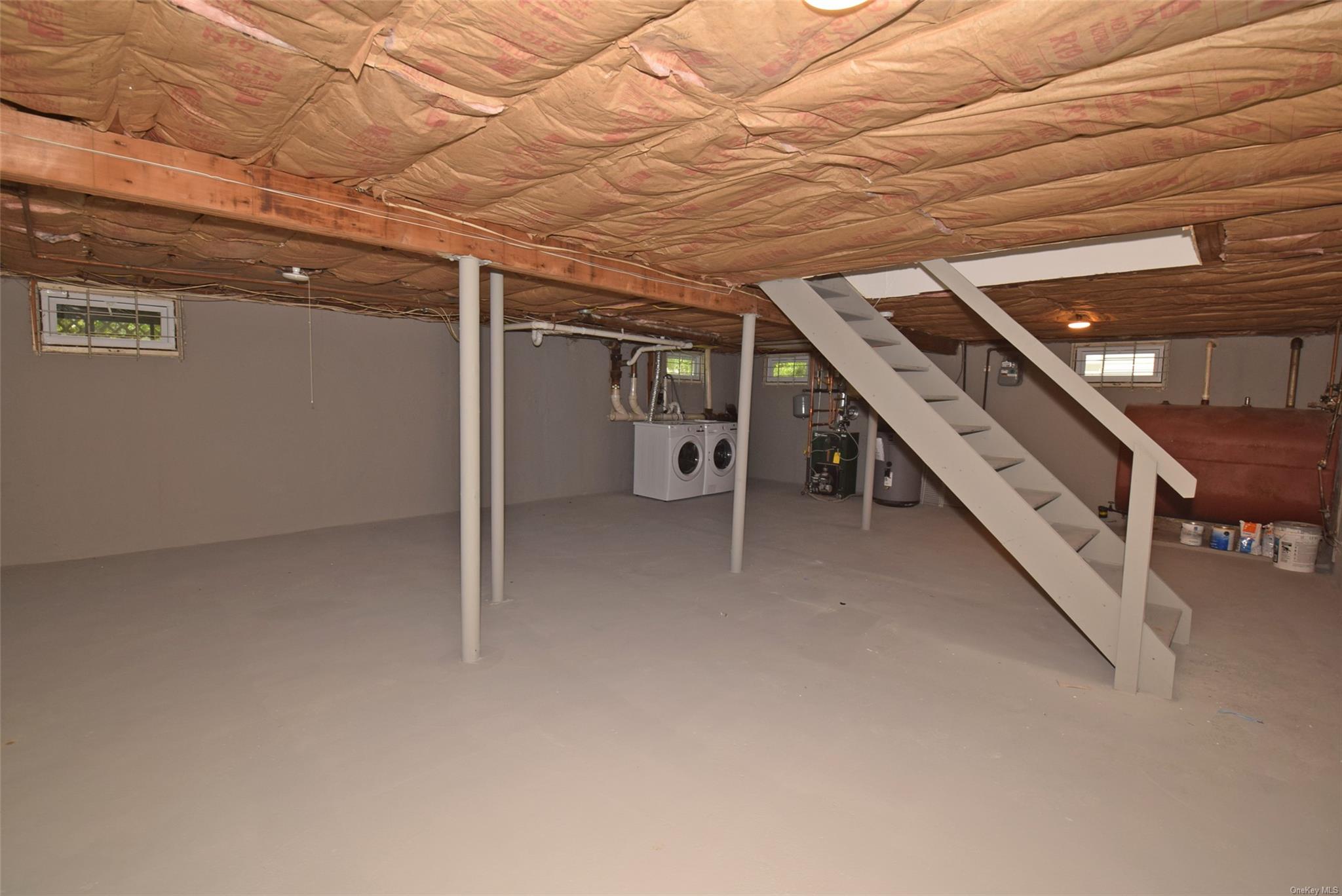 28 Karen Street, West Babylon, New York image 22