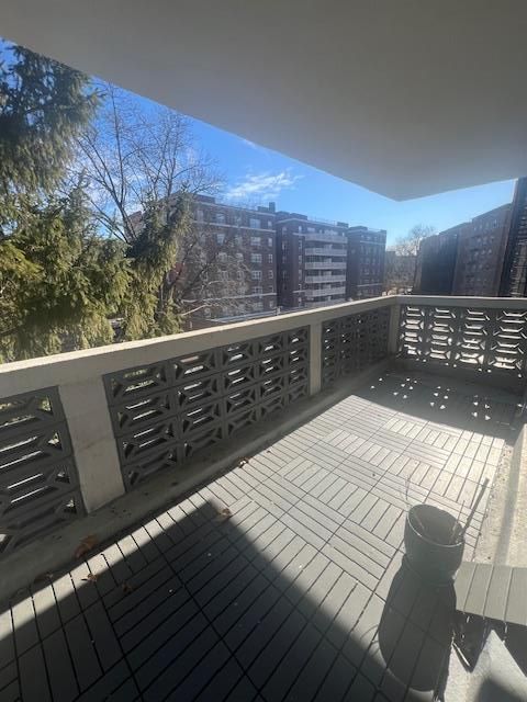 86-10 151st Avenue 3F Howard Beach NY 11414