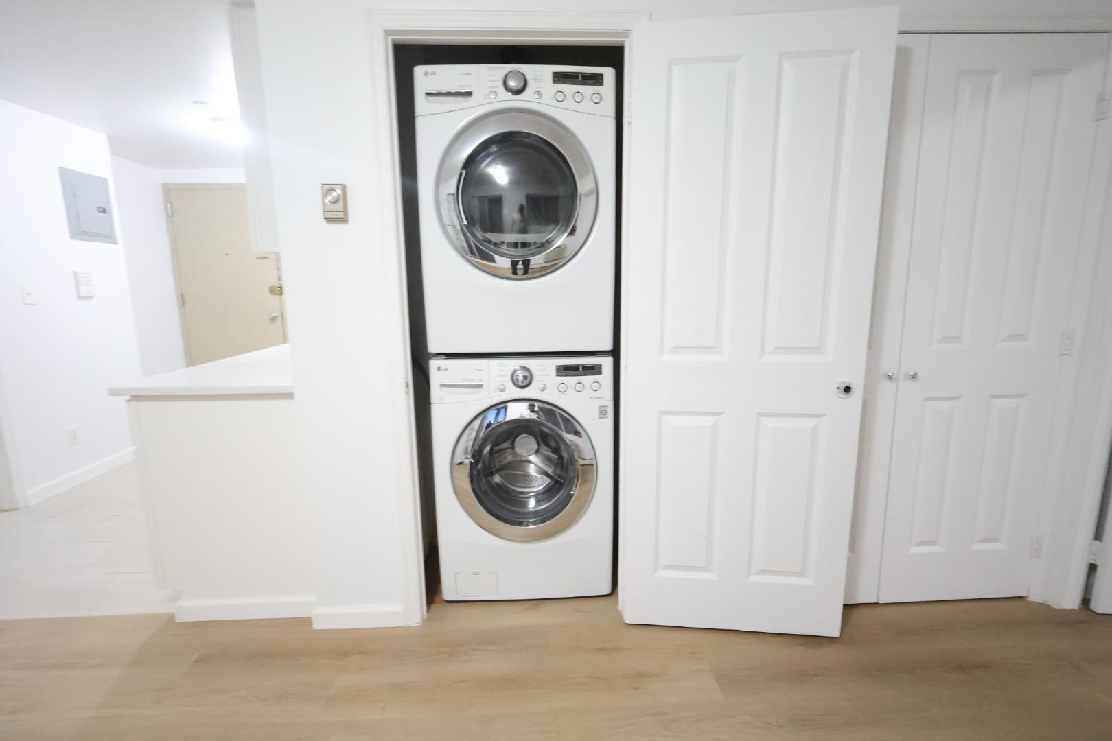 140-37 Cherry Ave #5C, Flushing, New York image 4