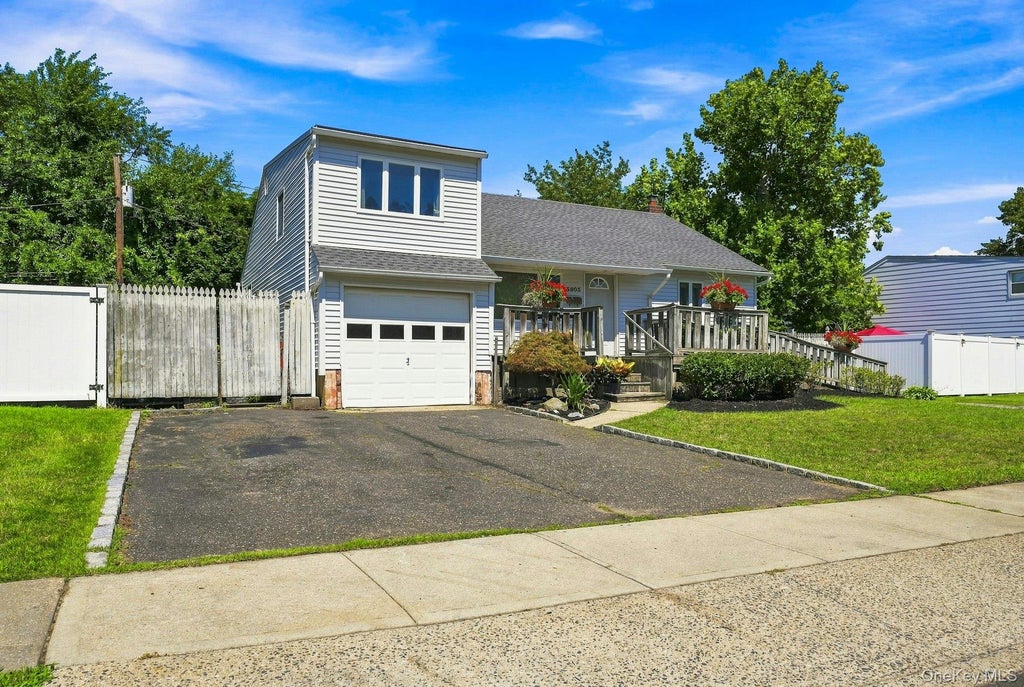 Photo of 3905 Clove Court, Seaford, NY 11783 (MLS # 1046253)