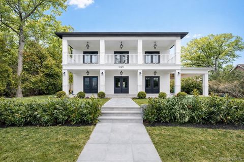 40 Waters Edge Road Southampton NY 11968