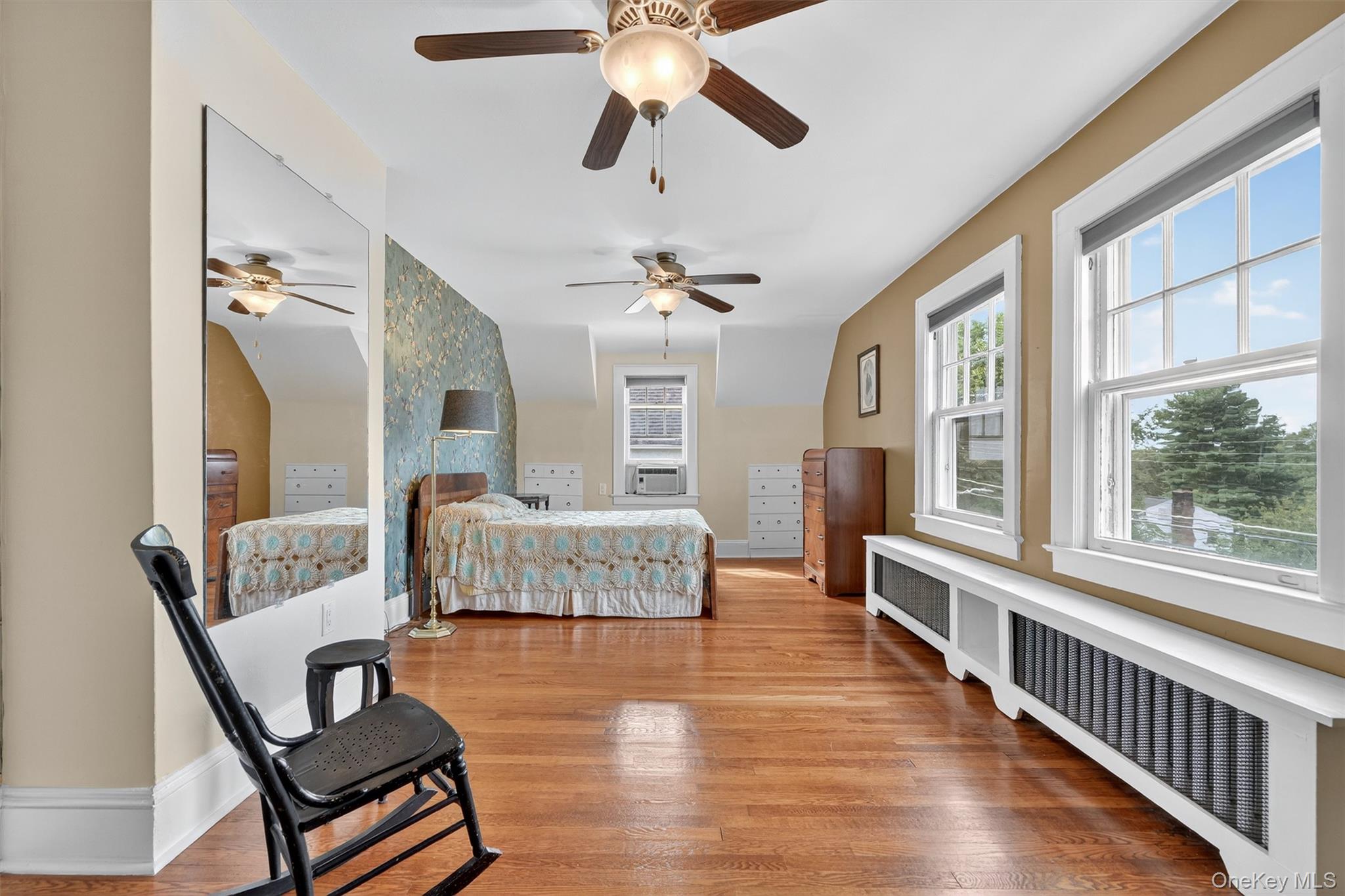 Peekskill, New York 10566, United States, 2 Bedrooms Bedrooms, ,1 BathroomBathrooms,Residential,Pending,204985