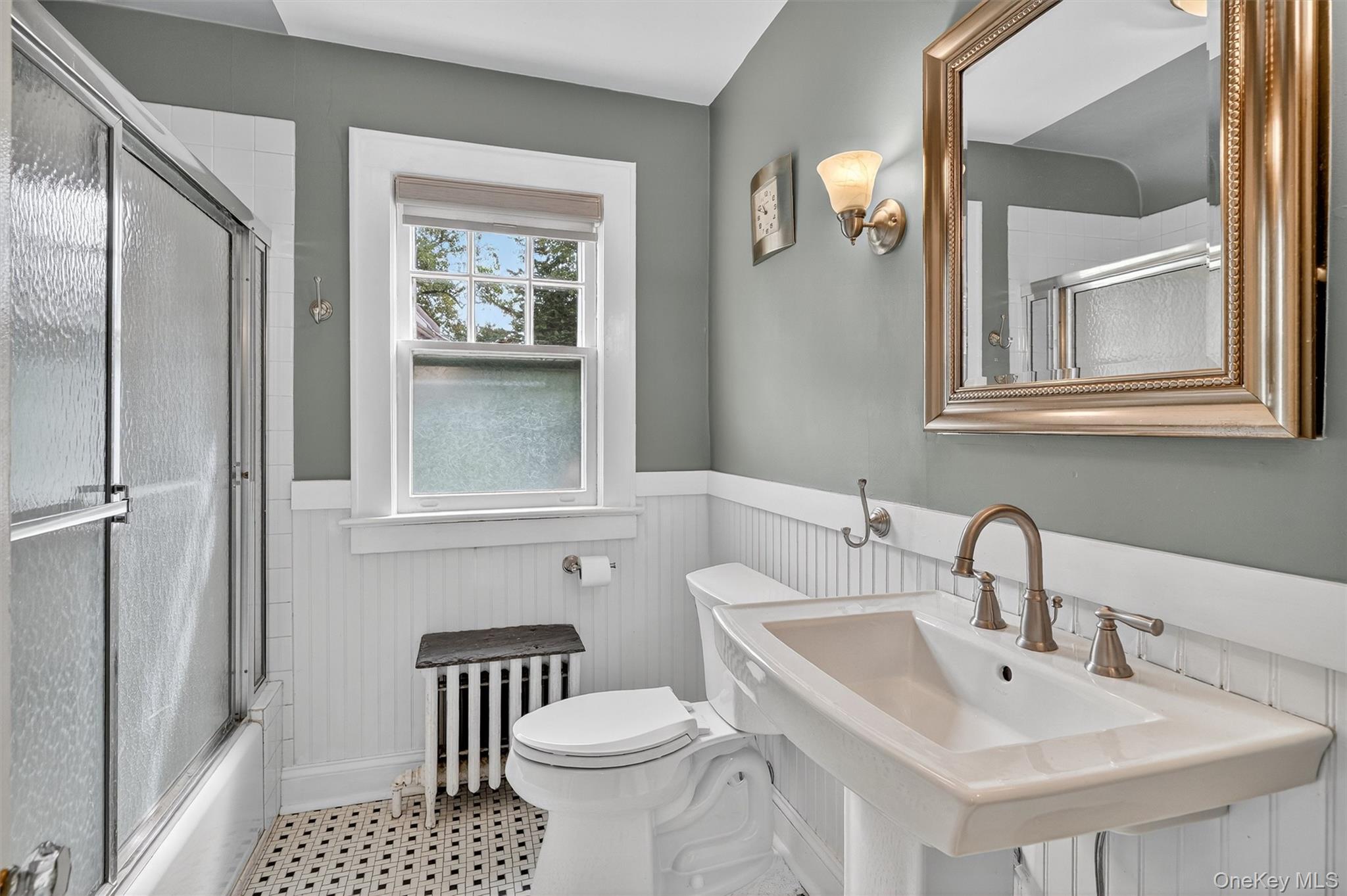 Peekskill, New York 10566, United States, 2 Bedrooms Bedrooms, ,1 BathroomBathrooms,Residential,Pending,204985