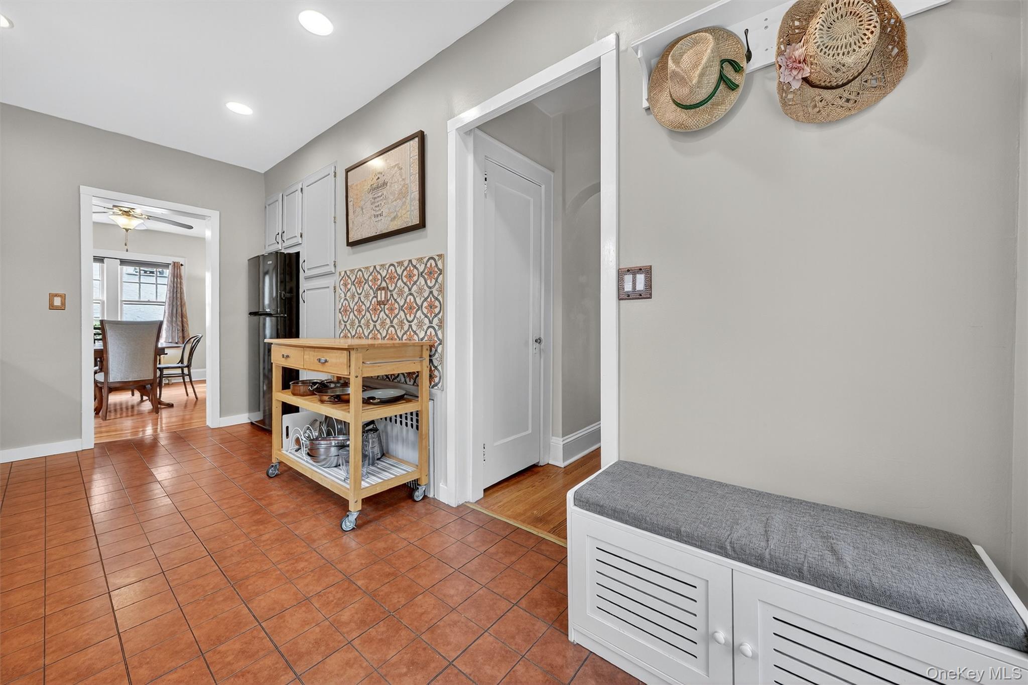 Peekskill, New York 10566, United States, 2 Bedrooms Bedrooms, ,1 BathroomBathrooms,Residential,Pending,204985