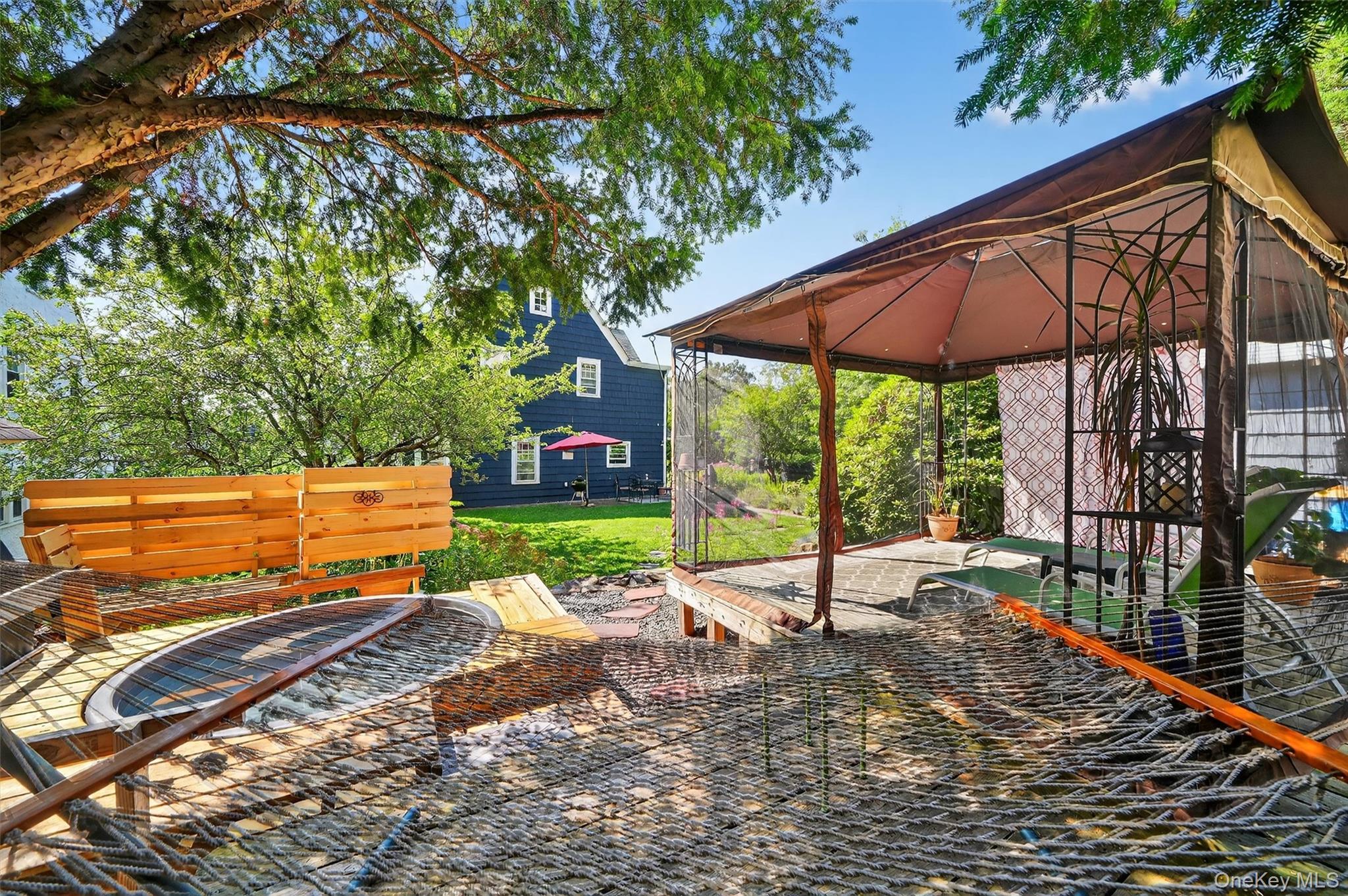 Peekskill, New York 10566, United States, 2 Bedrooms Bedrooms, ,1 BathroomBathrooms,Residential,Pending,204985