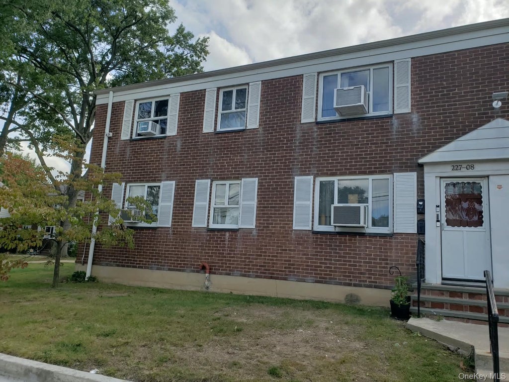 Photo of 227-08 Hillside Avenue #Upper, Queens Village, NY 11427 (MLS # 1054742)