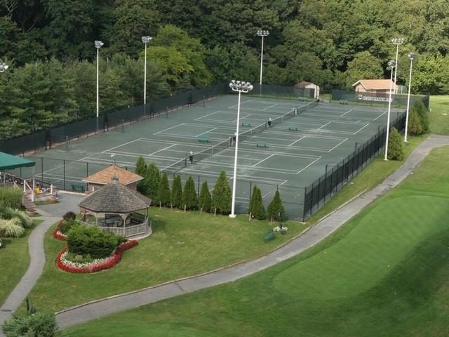 269-10 Grand Central Parkway #11G, Floral Park, New York image 29
