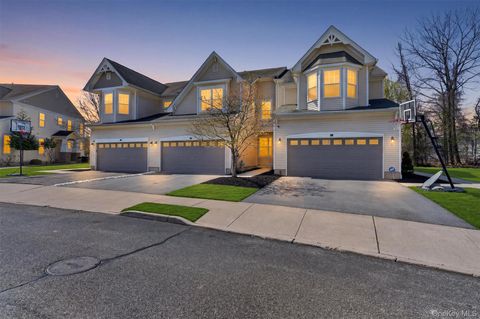 Photo of 9 Cornwall Lane, Middletown, NY 10940 (MLS # 986627)