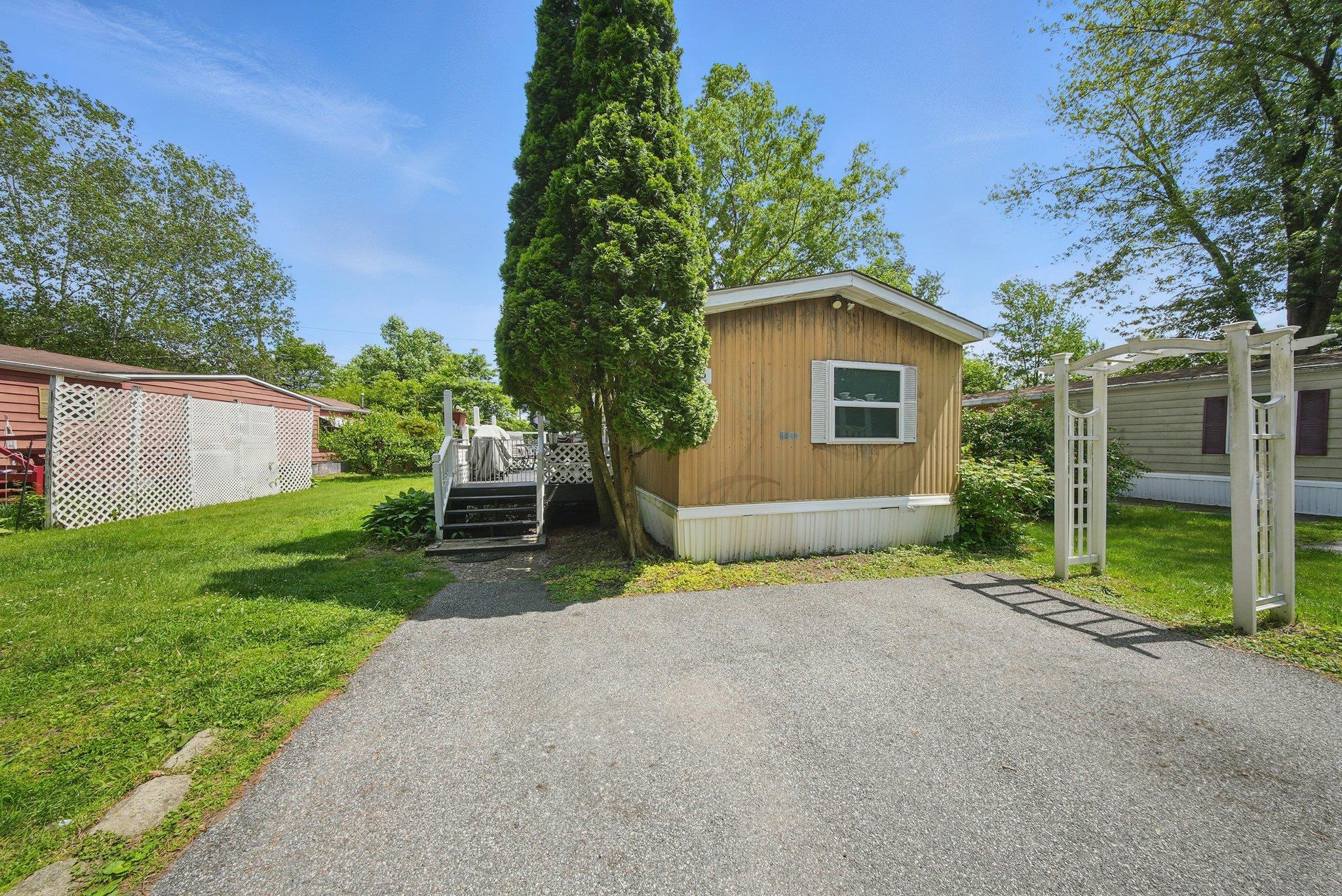 5 Oak Drive, Bloomingburg, New York image 2