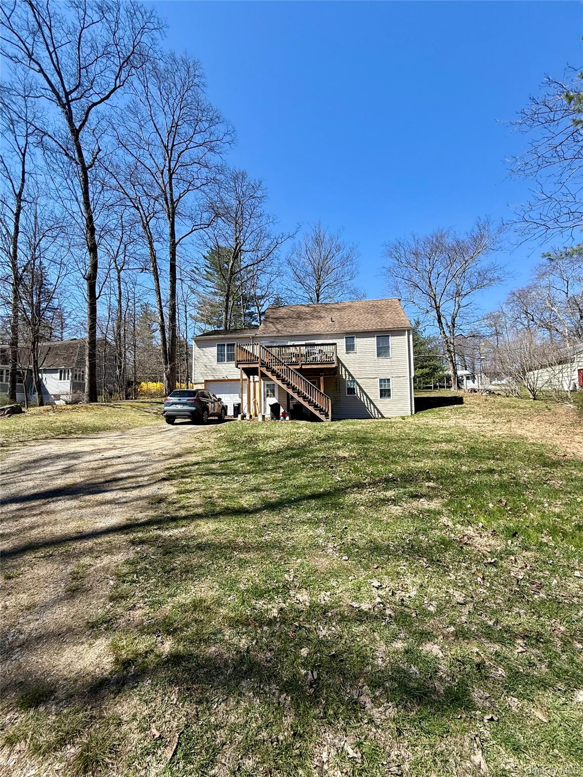 2882 Lexington Avenue