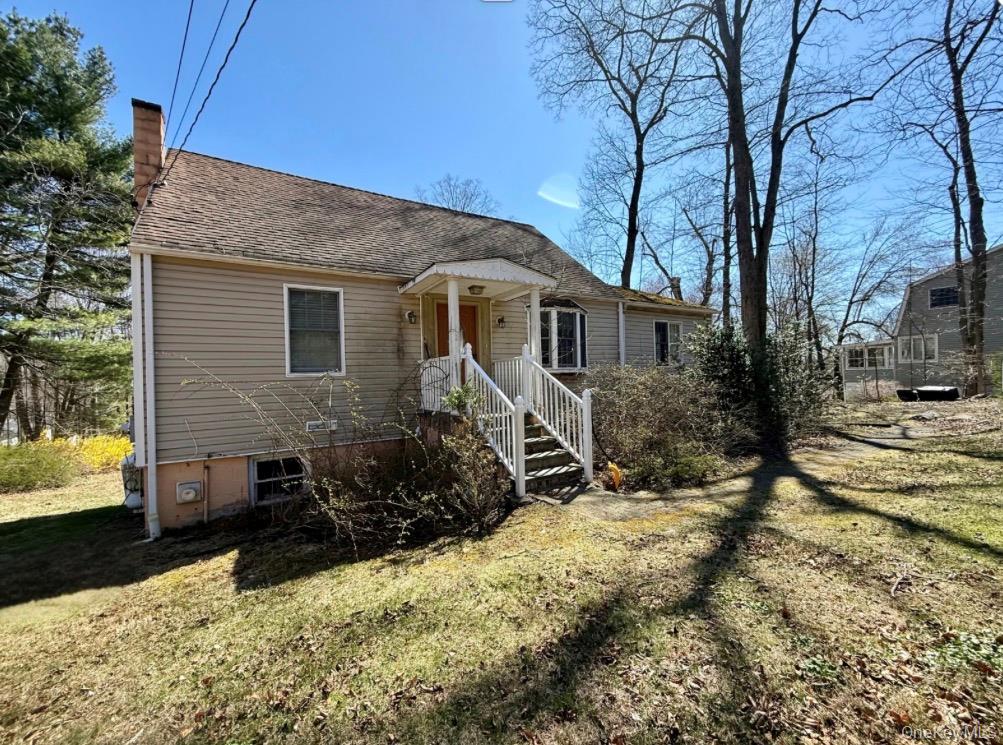 2882 Lexington Avenue