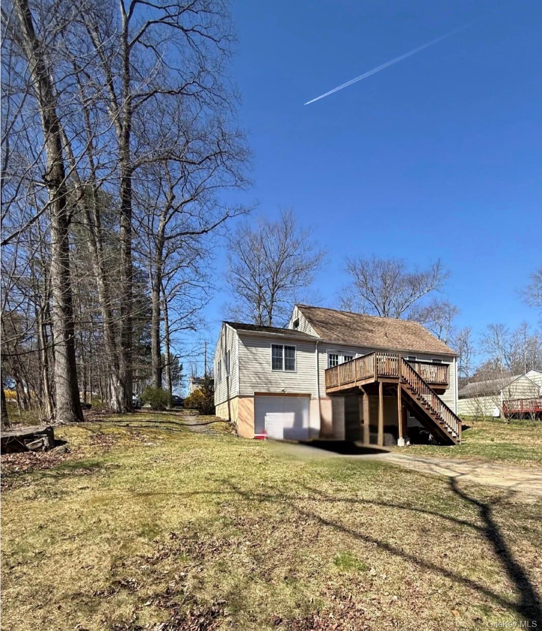 2882 Lexington Avenue