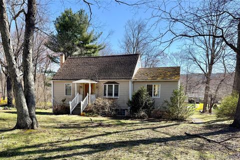 2882 Lexington Avenue Mohegan Lake NY 10547