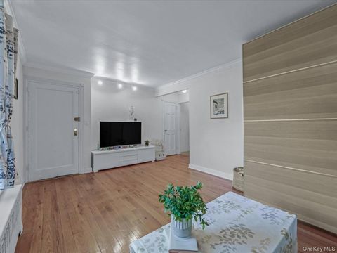 13 W Mill Drive Unit 3A, Great Neck, NY 11021 - MLS#: 967239