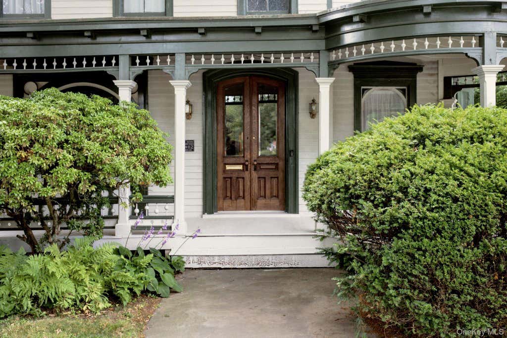 Photo of 112 Academy Street, Poughkeepsie, NY 12601 (MLS # 1023883)