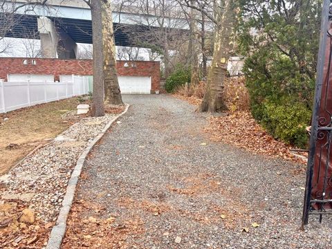 2-07 Parsons Blvd. Malba NY 11357