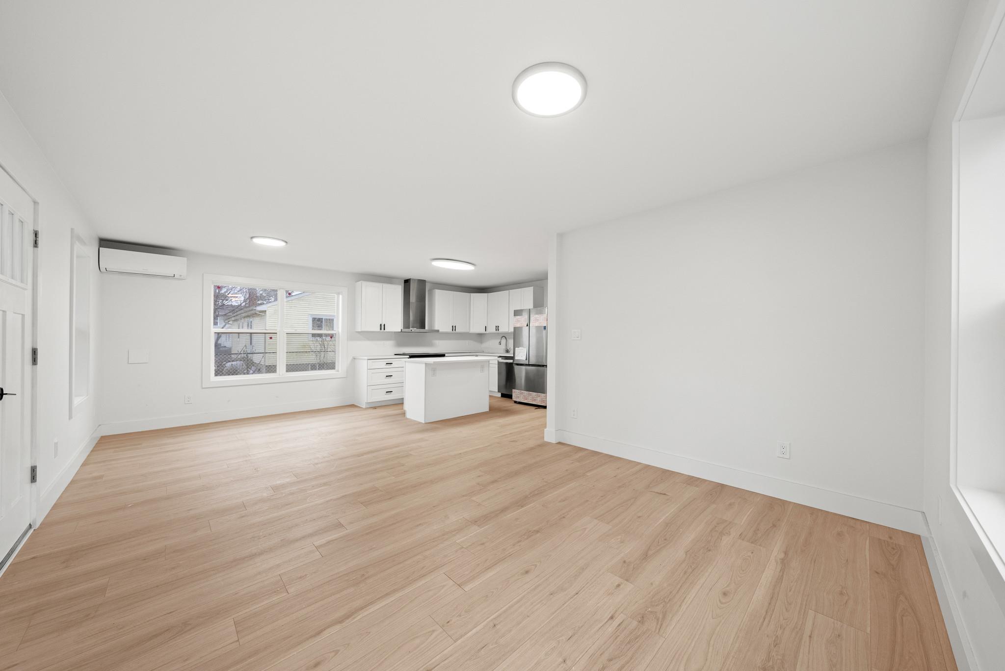 71 S 29th Street, Wyandanch, New York image 11