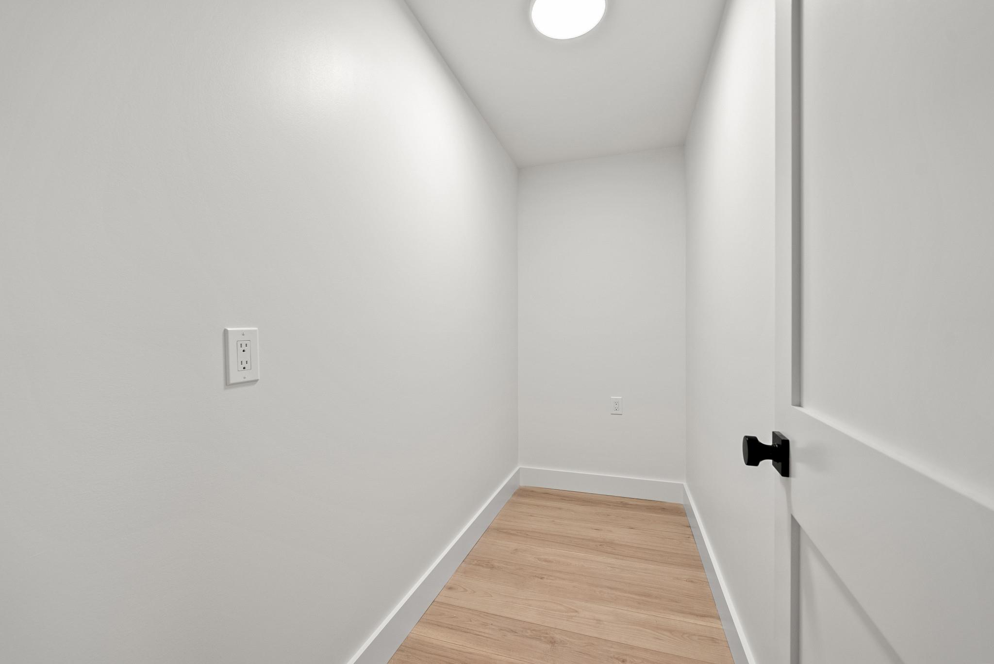 71 S 29th Street, Wyandanch, New York image 15
