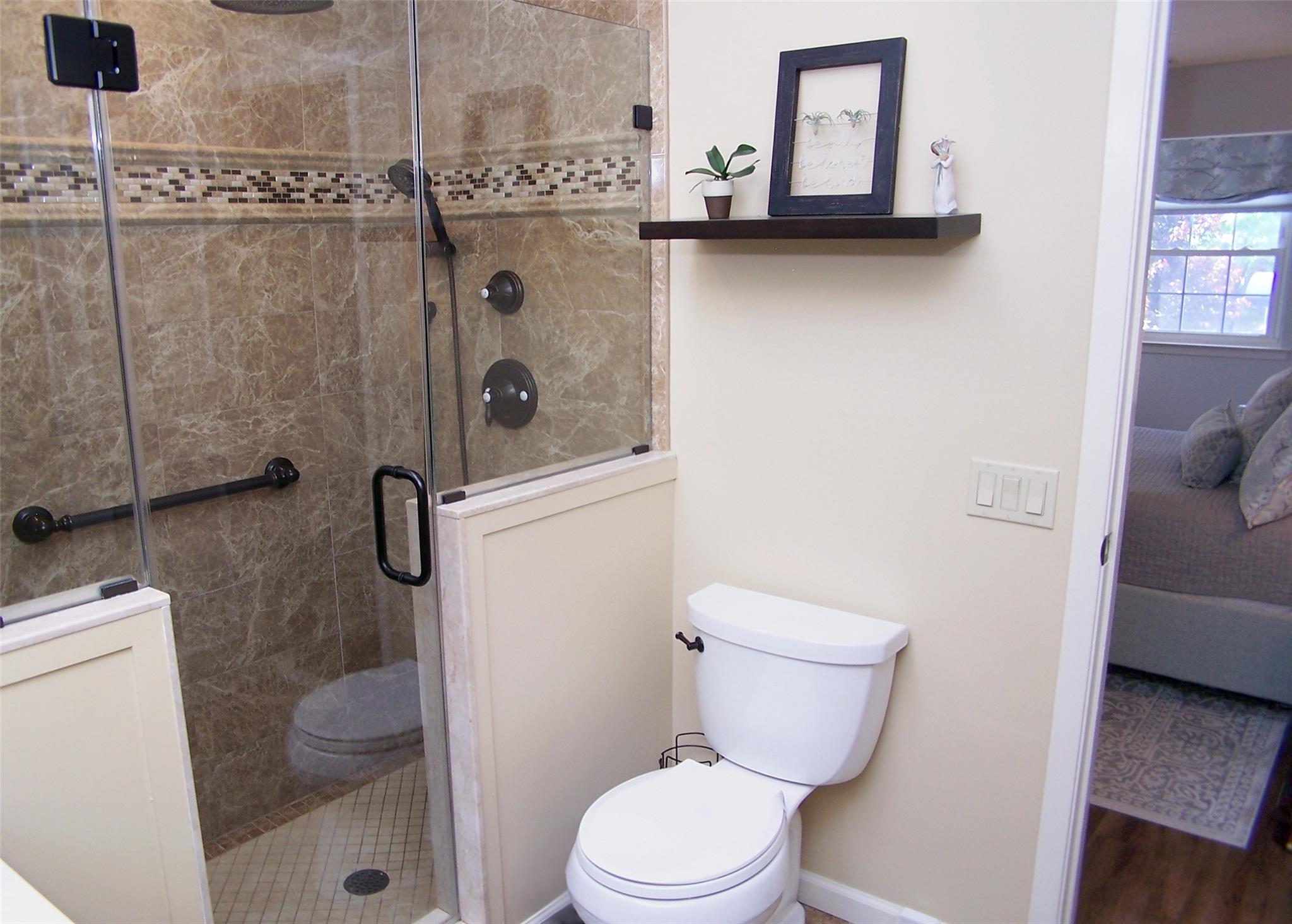 306 Sara Circle, Port Jefferson Station, New York image 21
