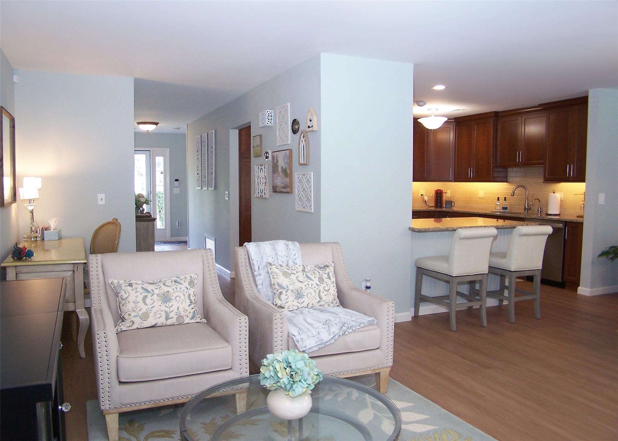 306 Sara Circle, Port Jefferson Station, New York image 13
