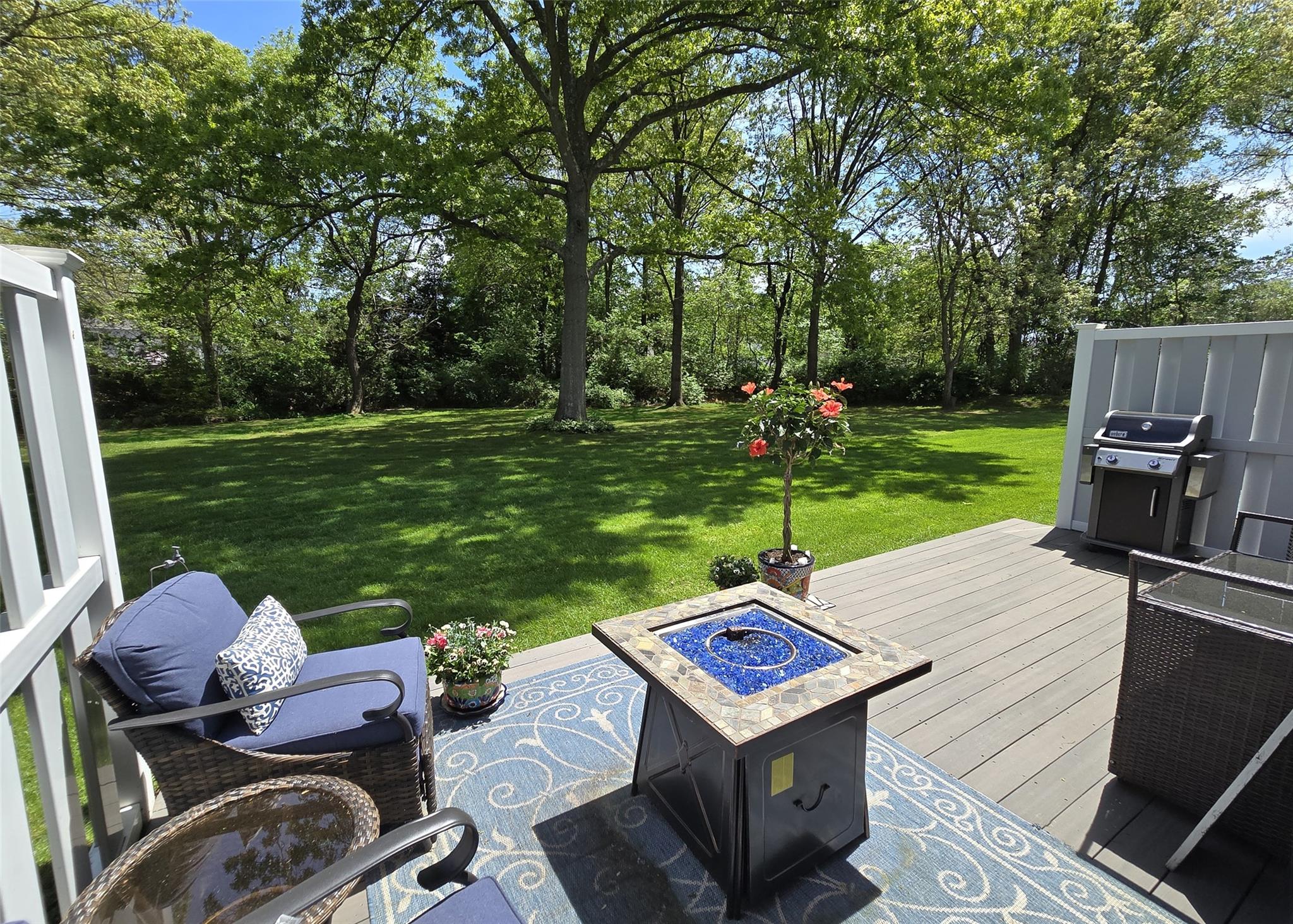 306 Sara Circle, Port Jefferson Station, New York image 9
