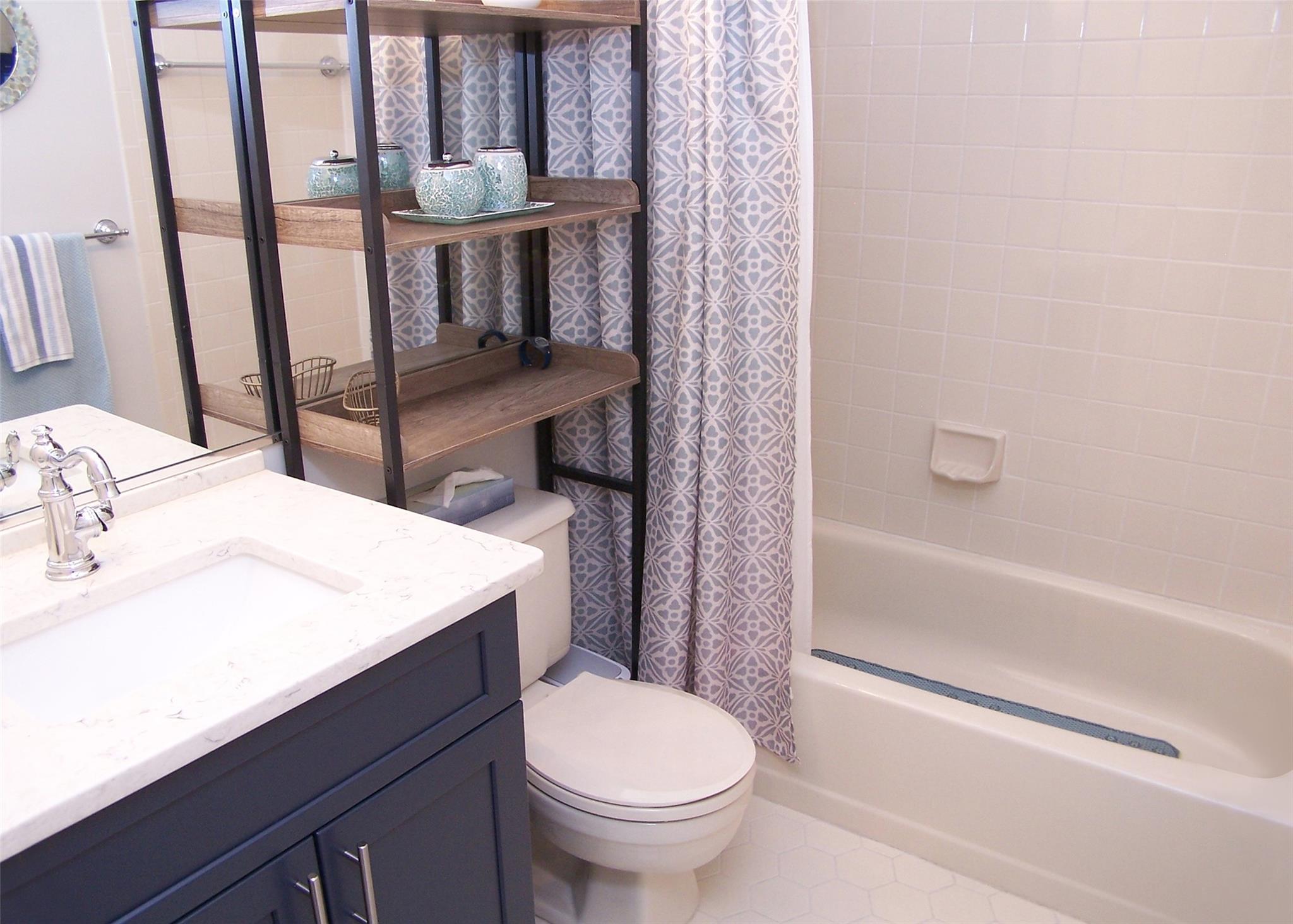 306 Sara Circle, Port Jefferson Station, New York image 23