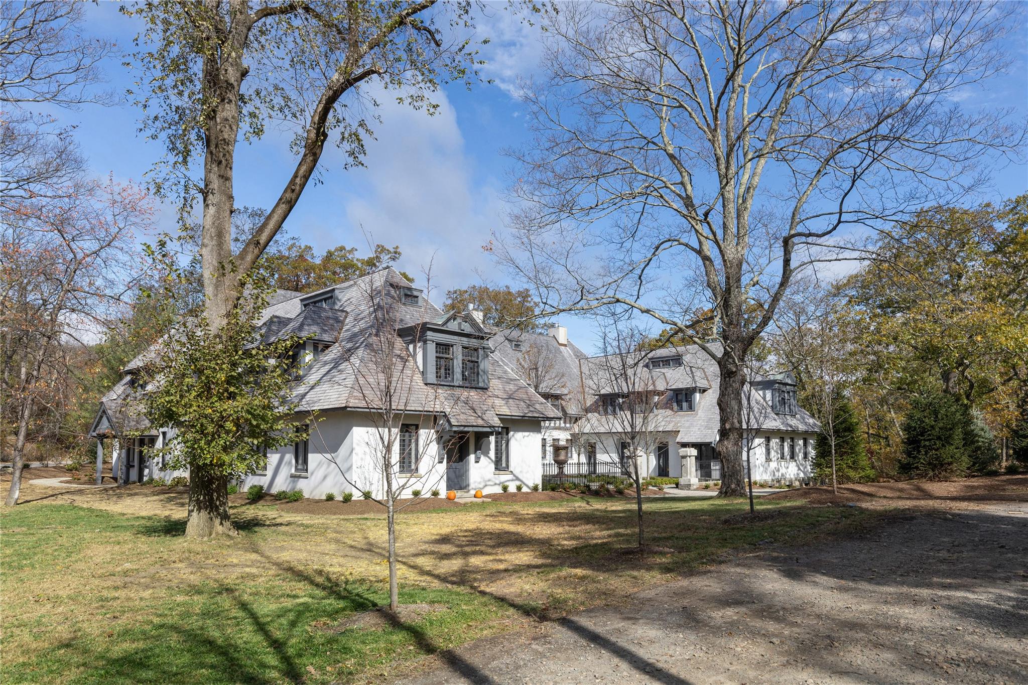 76 Summit Road