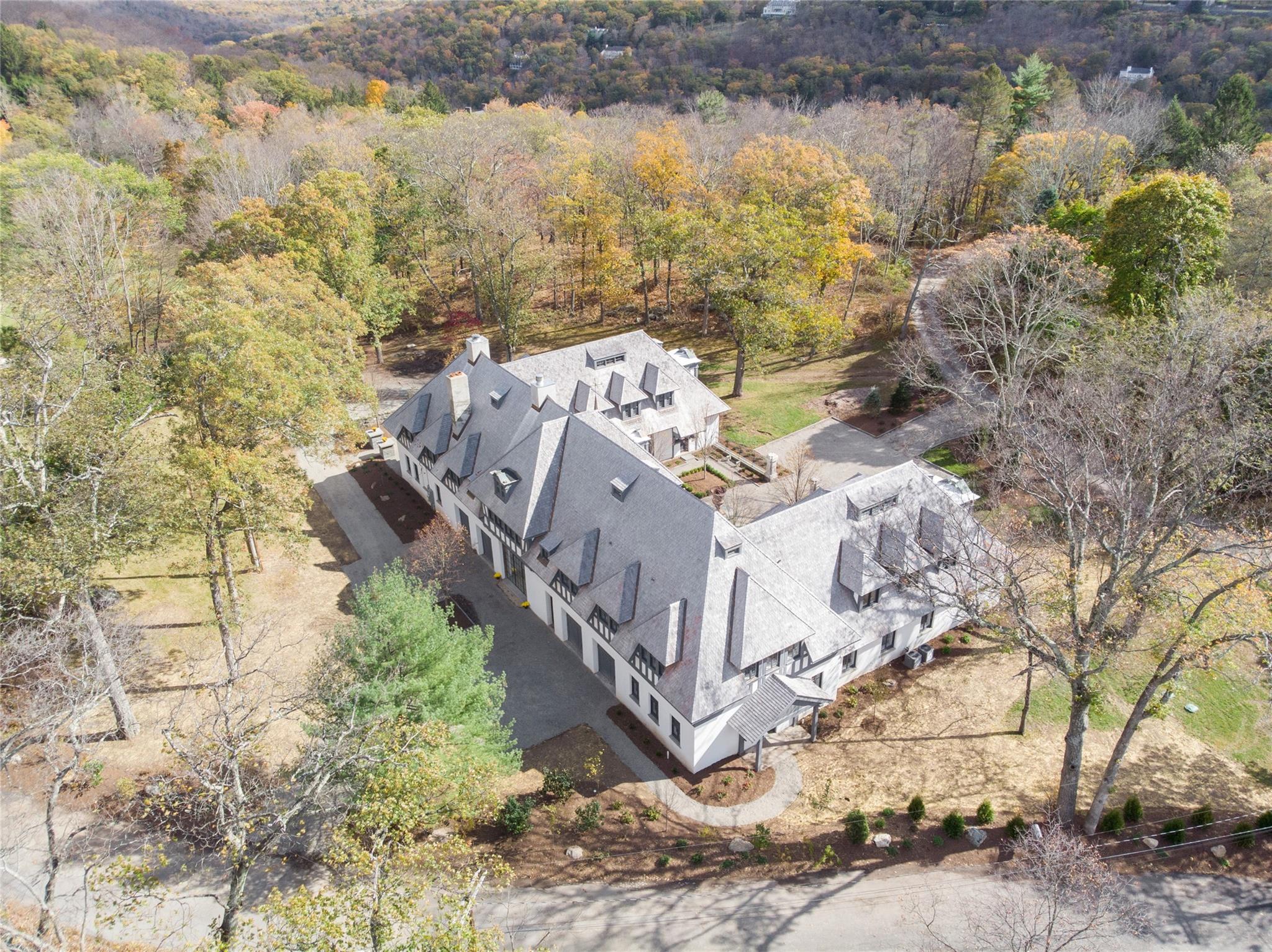 76 Summit Road