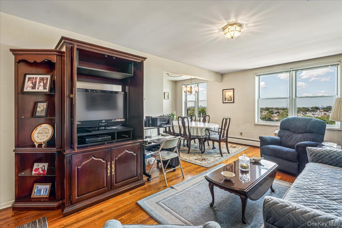 151-05 Cross Island Parkway 6C