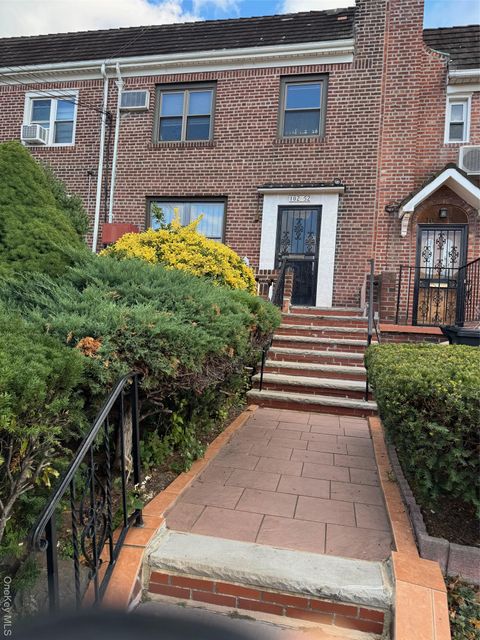 Photo of 10252 63rd Avenue, Forest Hills, NY 11375 (MLS # 935384)