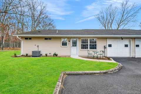 Condo For Sale - 380 Woodbridge Drive #D<br/> Ridge, NY 11961